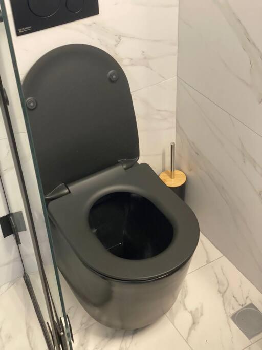 T'Eo 25 Suite Qiryat Yam エクステリア 写真